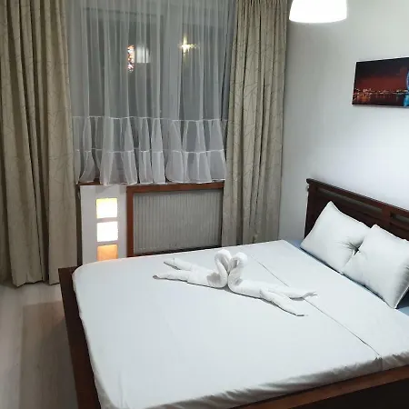 St Downtown Place Apartment *